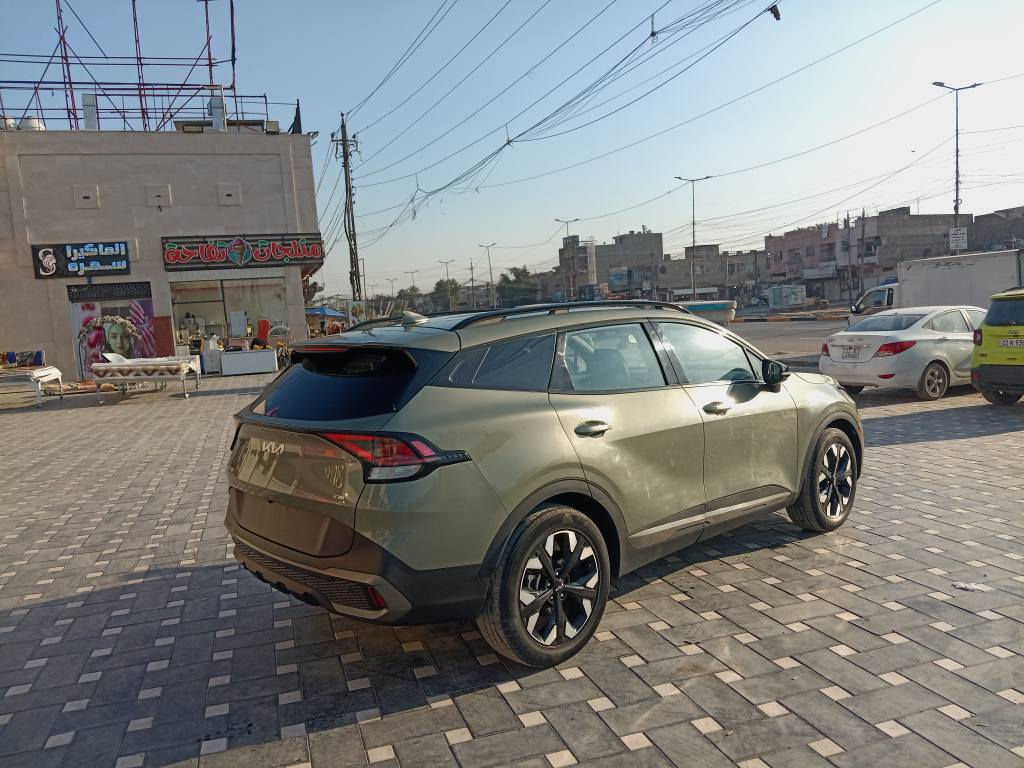 كيا سبورتاج موديل 2024 للبيع او مراوس وارد امريكي صور الحادث مرافقه بالمنشور محرك ممتاز كير ممتاز حداديه جيده ماشيه 18 ميل مواصفات السياره Xline بصمه كراسي كهرباء تشغيل عن بعد يشاير بالمري تدفيات كشنات شاشه كبيره قطعتين تبريد وباقي المواصفات معروفه السعر 180 للاستفسار على هذا الرقم *********** ابو ادم بغداد, العراق
