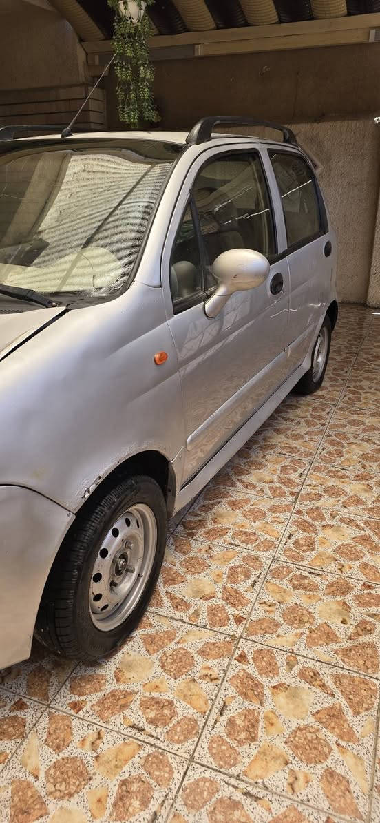 كيو كيو ٢٠١٣ تبريد شغال
السعر ٢٨ 
مكان بغداد
***********

