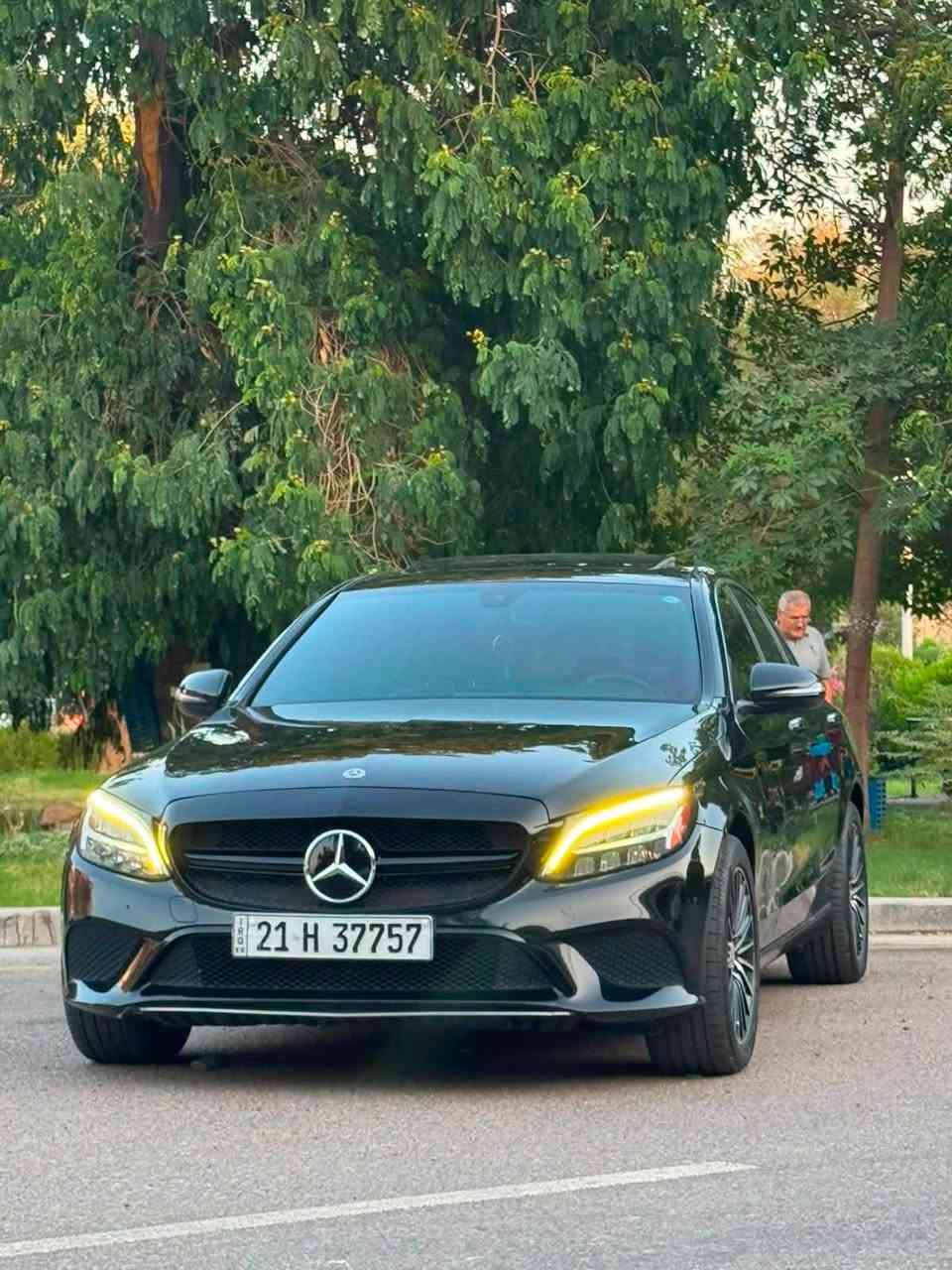 السلام عليكم ماشاء الله
Mercedes C300 2019 

رقم سليمانيه   (باسمي تحويل مباشر )

سلايد

ماشية.   55ml

داخل لدات ٦٤ لون

كشنات كهرباء

كشنات تدفئة

رادار امامي

رادار خلفي

نقطه عمياء

اوتو ستوب

حساس امامي خلفي

لايتات زينون ٨ عدسات 

جنطه كهرباء

بصمه ابواب

بصمه تشغيل

شاحن وايرلس

شاشه كار بلي

ويل ١٩ اصلي

وبعد بيها هواي مواصفات معروفه 

السياره تضليل بالسنوية

وارد امريكي حادثها فقط دعاميه خلفي ) صبغ جاملغ خلفي نصه 

بونيد كلير من امريكا  فقط بدون دواخل  (بدون ايرباك )

بارد بالباب بسيط 

المحرك والكير مكفولات من الفتح والتبديل

#السعر مناسب جداً 196

مكانها اليرموك 

للاستفسار: ***********
