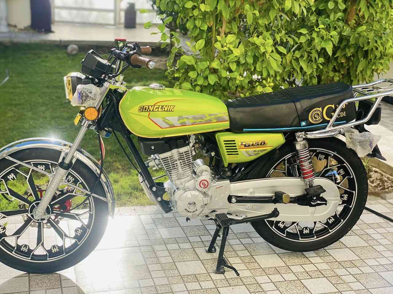 دراجه سيفان 2025 صارله شهرين من طالعه 
اي نقص مابيه التصال ***********
