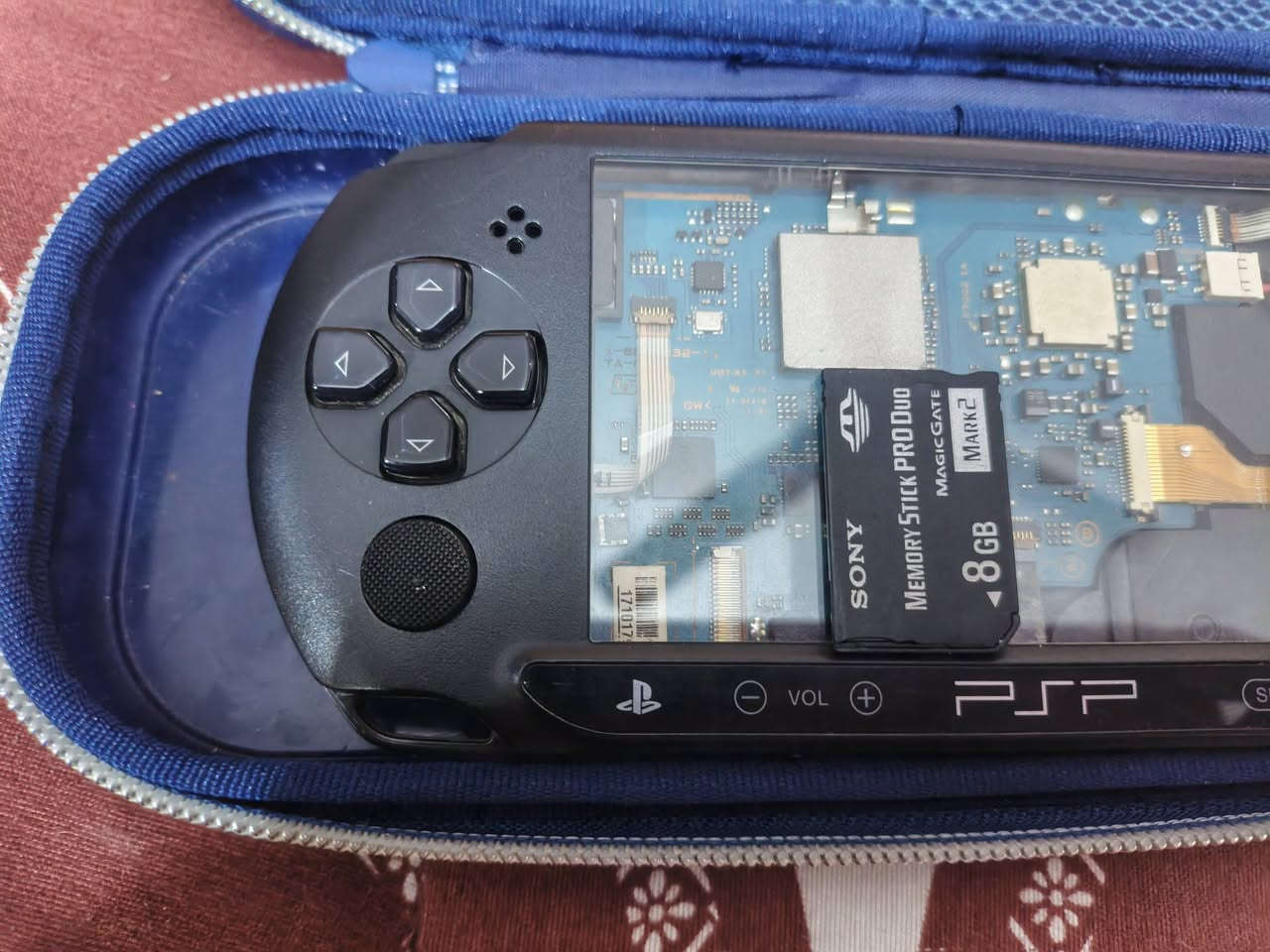 بي اس بي سلم نضيف نقص شاشا فقط مهكر وبي  سعره 30قفل مكاني بغداد الحريه لا يوجد توصيل  متروس العاب بس جيب شاشا وشد


**إذا كنت صاحب هذا الإعلان وتريد حذفه لأي سبب، رجاءا أرسل رسالة إلى الدعم الفني**