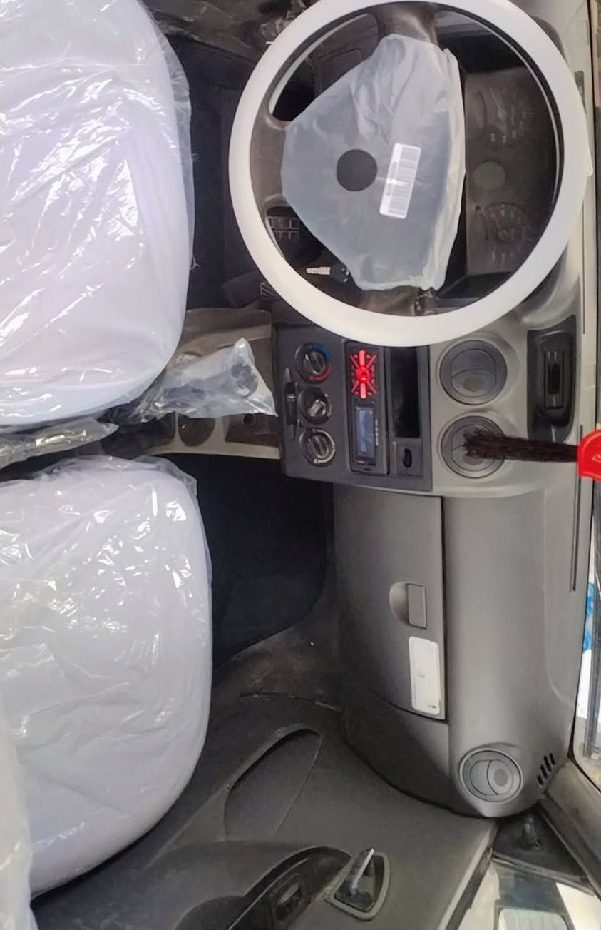 سايبه مديل 15سياره كما موضح بصوره كشره كفاله من تبديل سياره احله من صوره نضيفه صفاحه موس لا ترويج ولا مرعبلات كير مكينه حداديه تخم تاير خير من الله سنويه ماساقطه شرط التحويل سعر 34وبيه مجال للشراي مكاني دوانيه مركز ***********
