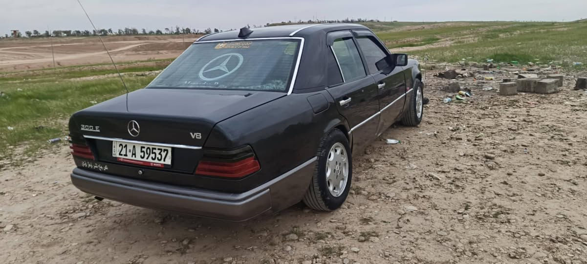 مارسدس دب موديل 87 رقم دولي اسليمانيه كل نقص مابيها محرك 2500 ديلكو تبريد تافئه شغال قواعدها مابيهن عيب بسمي تحويل ثاني يوم السعر 54 وبيها مجال *********** مكاني ديالى خانقين
