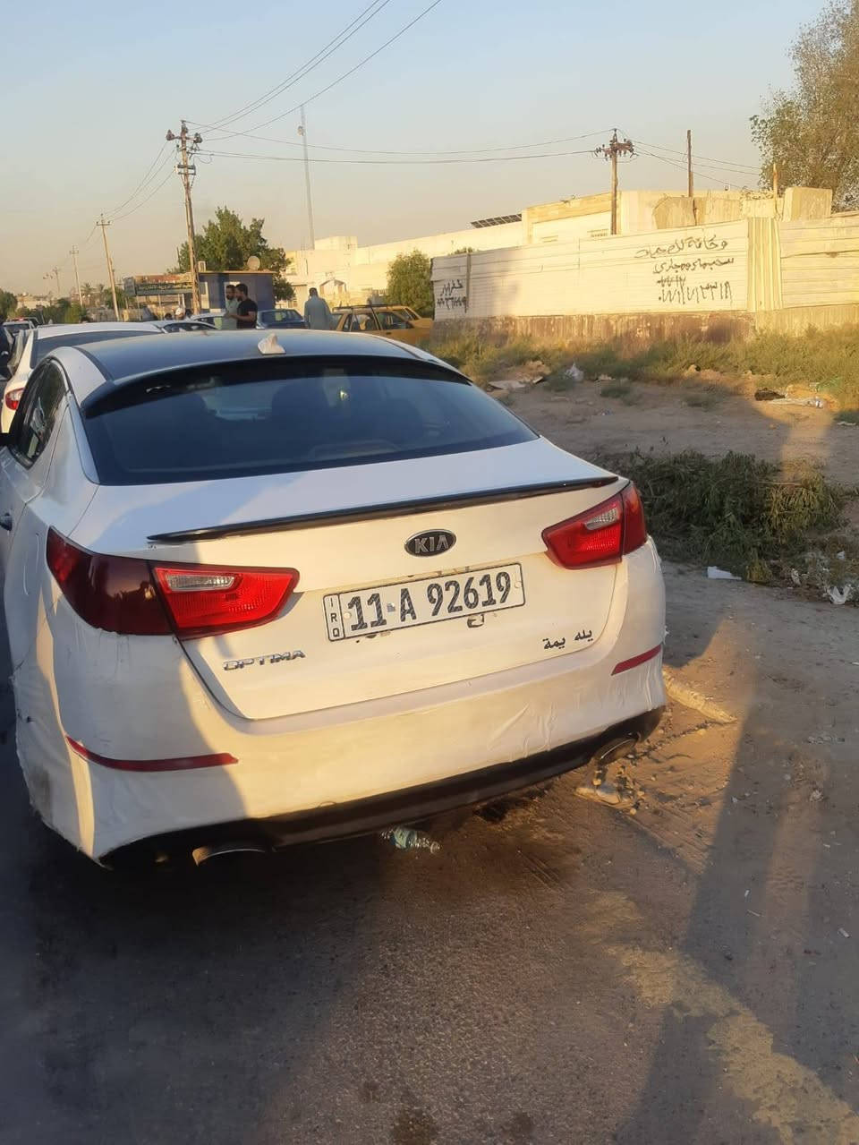 مساء الخير للجميع
كيا اوبتما موديل ٢٠١٦ وارد أمريكي ماشية ١٠٠ الف ضررها بنيد وجاملغ خلفي وباب خلفية جهة السائق كاملة وجاهزة نقصها فقط التبريد يمكن شغلة كهربائية اني ابيع نقص تبريد البدي من عدا الضرر سليم دعاميات بيهن شخوط ومغلفة فابلون أبيض رقم بغداد دولي شرط التحويل السعر ١٠٥ وبيها للشراي اي استفسار ***********.
