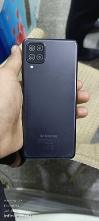 samsung12A ذاكرة 128 بطارية 5000  ويا كارتونه  سعره 100 رقم 0777319080...