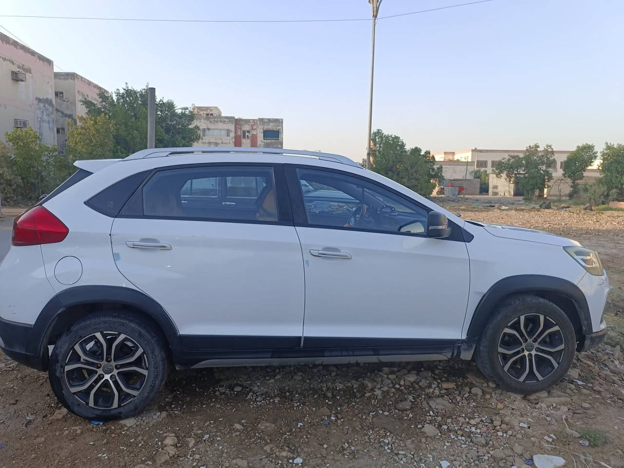 السلام عليكم تيكو 2 موديل 18 كفاله للبيع او مراوس بسيارة صفره الاتصال ***********
