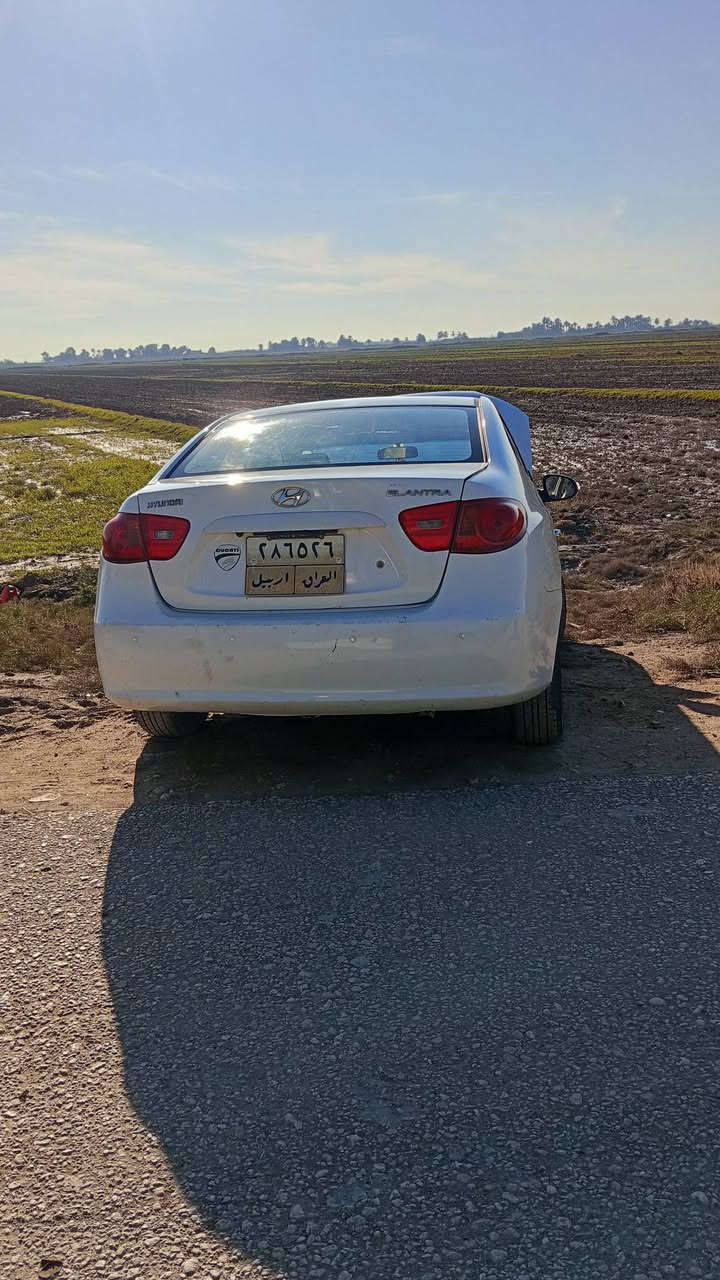 للبيع 2009 سعر 105 وبه مجال ***********
