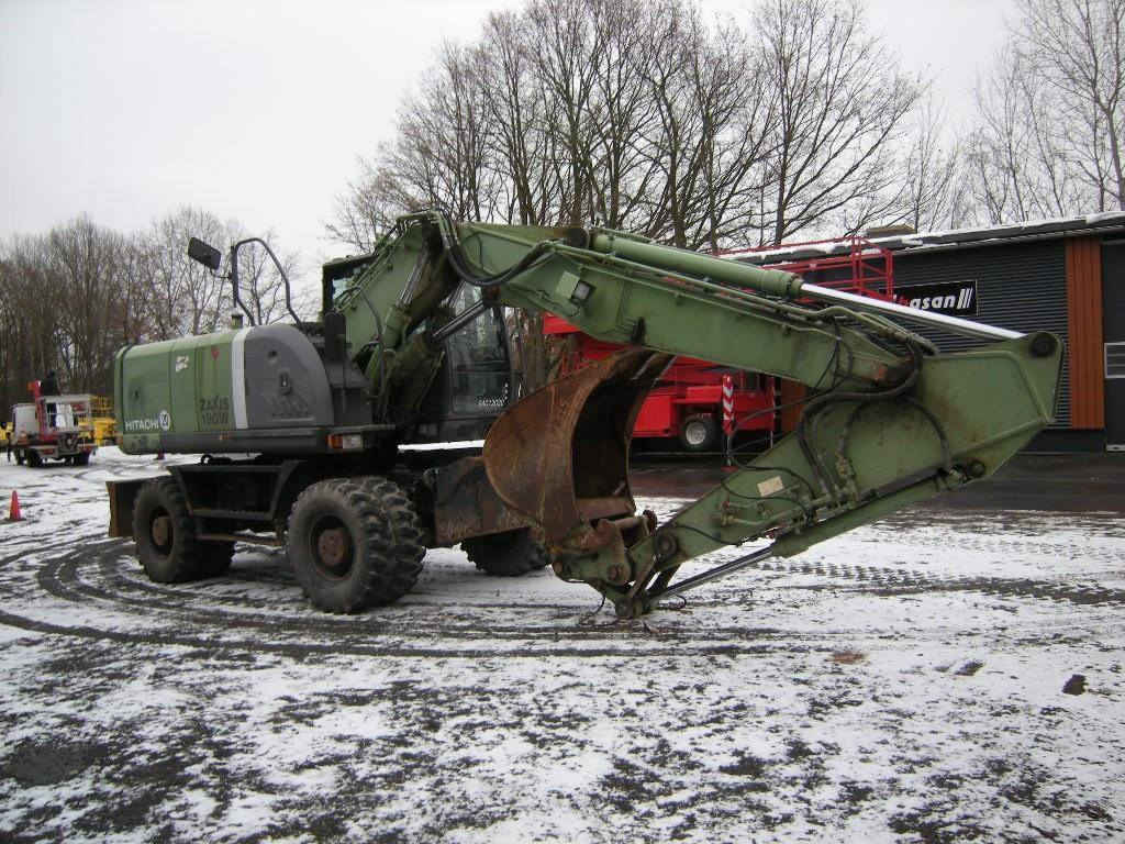 حفاره HITACHI ZX190W 2008
ساعات العمل 10483 
مكفوله كفاله عامه 
مكان الحفاره اوربا 
مدة الوصول 30يوم بعد الأتفاق 
السعر32000$ شامل 
للتواصل خاص


**إذا كنت صاحب هذا الإعلان وتريد حذفه لأي سبب، رجاءا أرسل رسالة إلى الدعم الفني**