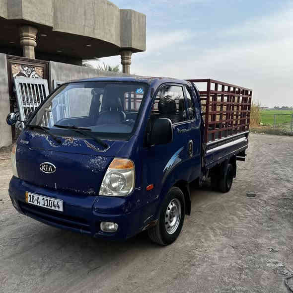 سلام عليكم للبيع كيه حمل 3000
موديل 2007 محرك كرنفال مشروط لا تنقيص ولا تبخير مكفول 
تخم تاير كير اكسن شركه رقم بابل سنويه لل 2030
بسمي كهربائيّة كامل 
سعر 83 او بيه مجال قليل 
مكاني نجف عباسيه 
***********
