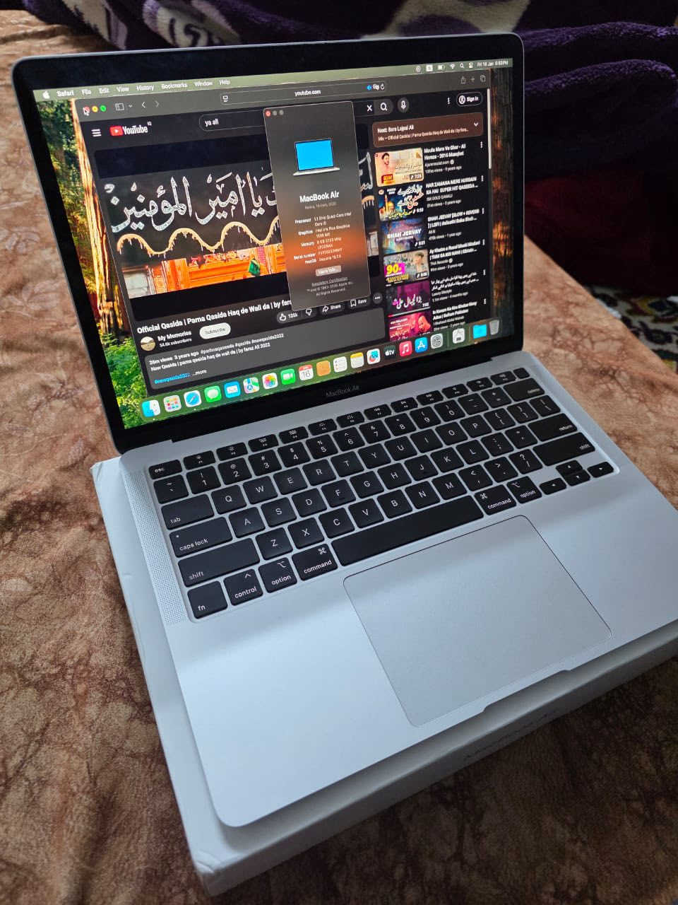 MacBook Air
� للبيع MacBook Air 2020
🔥 نظيف جداً استعمال شخصي

✅ الموديل: MacBook Air 2020
✅ الشاشة: 13 إنج Retina
✅ المعالج: Intel Core i5 Quad-Core 1.1GHz
✅ كرت الشاشة: Intel Iris Plus Graphics 1536MB
✅ الرام: 8GB LPDDR4X 3733MHz
✅ النظام: macOS Sequoia 15.7.3
✅ البطارية: Normal
✅ Cycle Count: 250

📝 سبب البيع: محتاج فلوس بشكل مستعجل (ظرف طارئ) والجهاز ما بيه أي مشكلة

💰 السعر: 550 ألف قابل للتفاوض للجادين فقط

📍 المكان: الديوانية
📞 للاتصال / واتساب:***********
