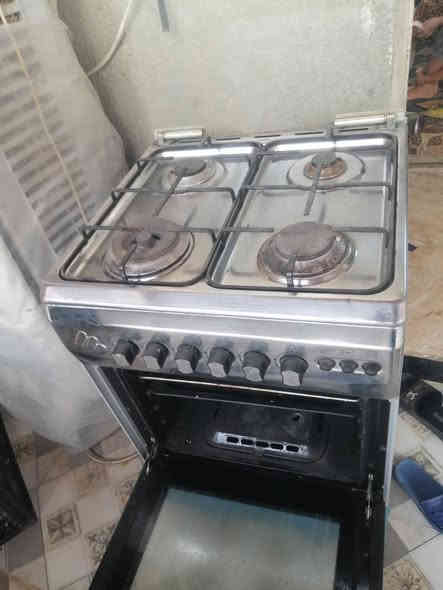 السلام عليكم طباخ مستخدم قليل السعر 250
للاتصال ***********
