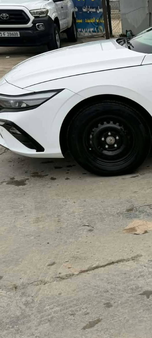 سلام عليكم 
عندي هاذا الويل النترا 2024 
اريد مراوس بويل كب  
*********** 
0783266730
