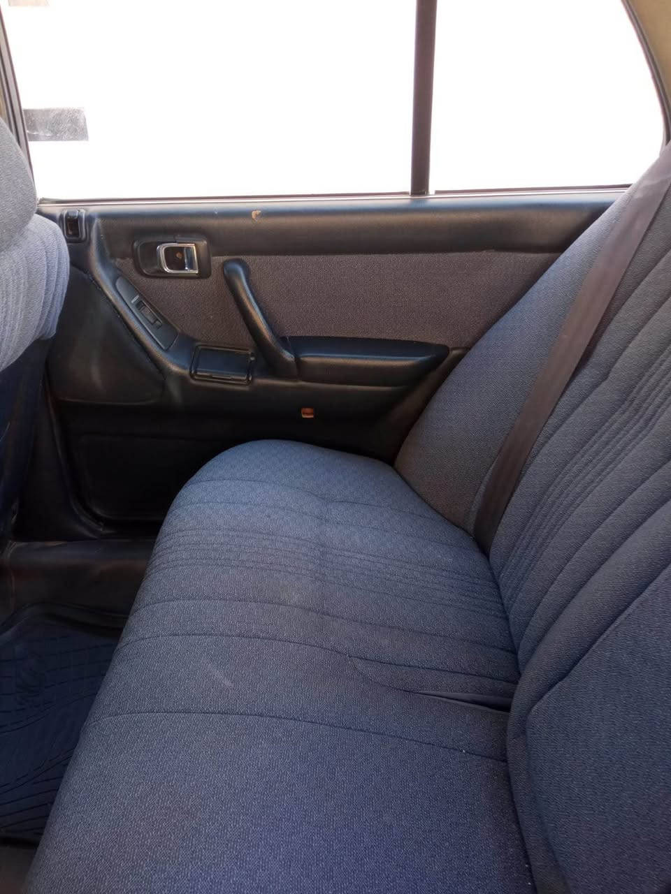 مديل 1995 مكفول من ضربه وتبديل وصبغ السياره جديده ومتعوب عليها ما بيها نقص حداديه جديده جعمقه كهربائيات جدد رقمها بغداد باسمنه 
رقم / *********** عمارة, ميسان
