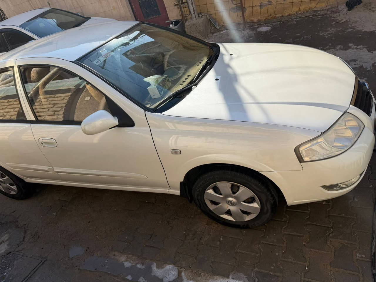 السلام عليكم نيسان سني بدي كوري موديل ٢٠١٣
كير مكينه تبريد تدفئه مكفول كهرباء 
سياره جديده بمعنه الكلمه
 محرك ١٦٠٠ دبل سويج مال شركه
بسمي رقم سليمانيه 
ماشيه٩٣ حقيقي 
عله وضع الشركه بيها 
السعر ١٢٠ وبيها مجال 
***********
