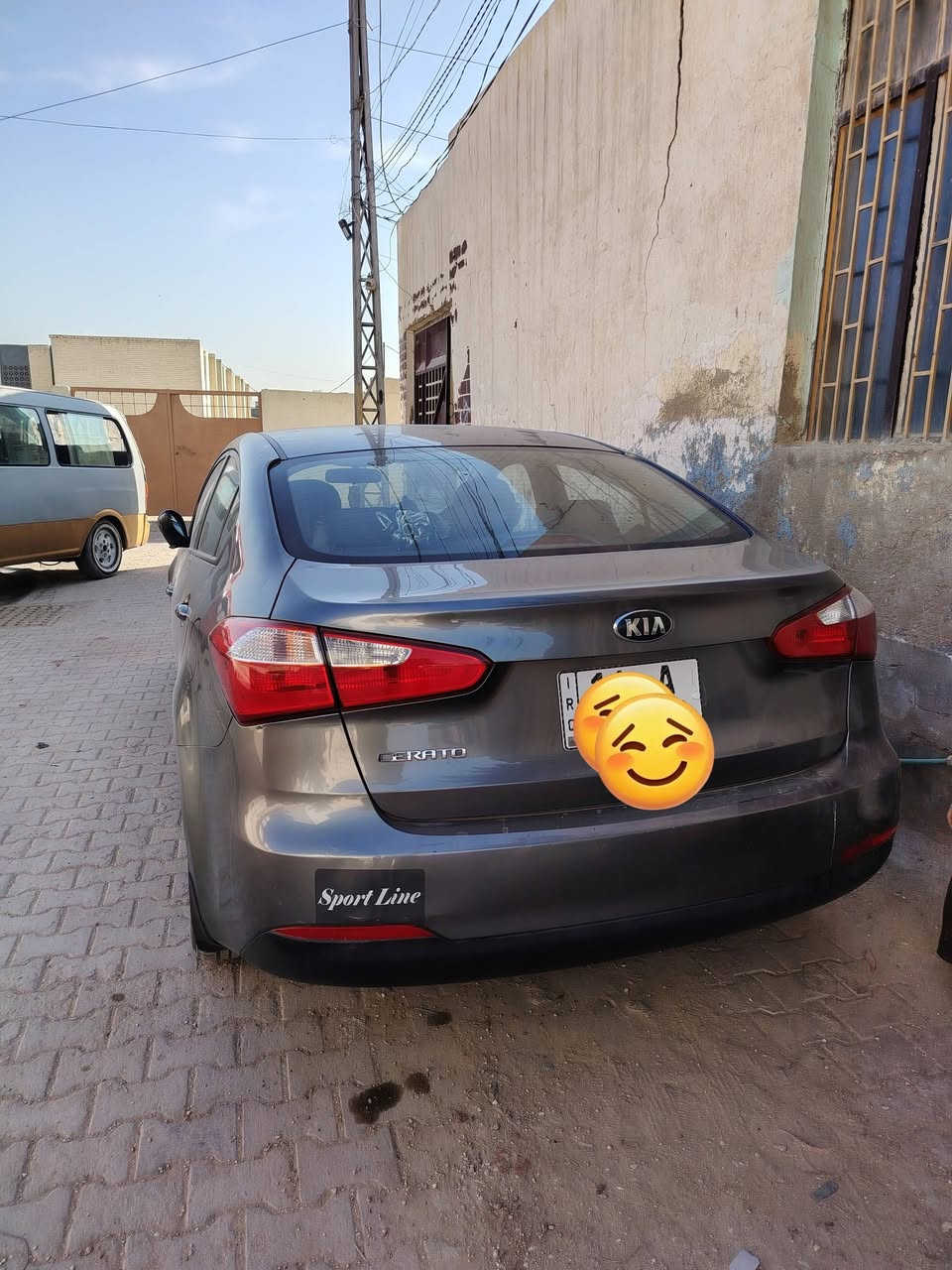 سلام عليكم ورحمة الله
للبيع كيا سيرلتو موديل 2016 فول مواصفات ماعدا التبريد الخلفي محرك 1600 سيارة جاهزة وخير من الله السيارة بيهه حالوب وبيهه بارد بالباب العبري الكدام رقم انگليزي القادسية مكان السيارة النجف الاشرف للتواصل *********** سعرها 120 وبيها مجال...
