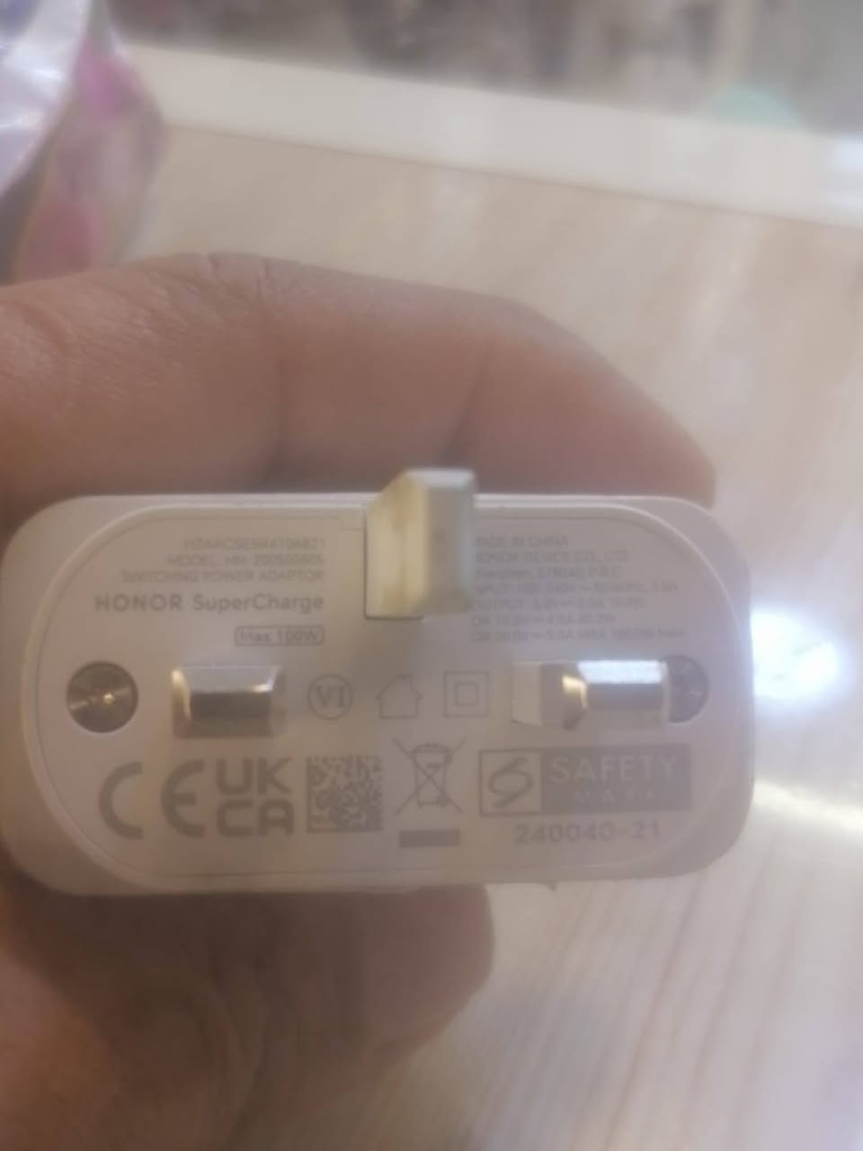 شاحنه هونر 100 واط اصلي مال جهاز هونر 400 جديد بل الزكه استخدام قليل البيع السعر 40الف بيها مجال هذا رقم
***********
