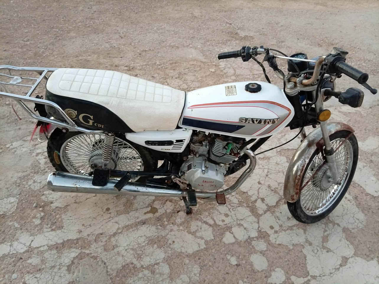 للبيع دراجه 5 كير موديل 20 محرك مفتوح كهربائيات كله شغال سعر 380 وبي مجال قليل ***********
