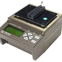 للبيع جهاز SuperPro 7500N من شركة Xeltek جديد غير مستخدم للاستفسار/ 07...