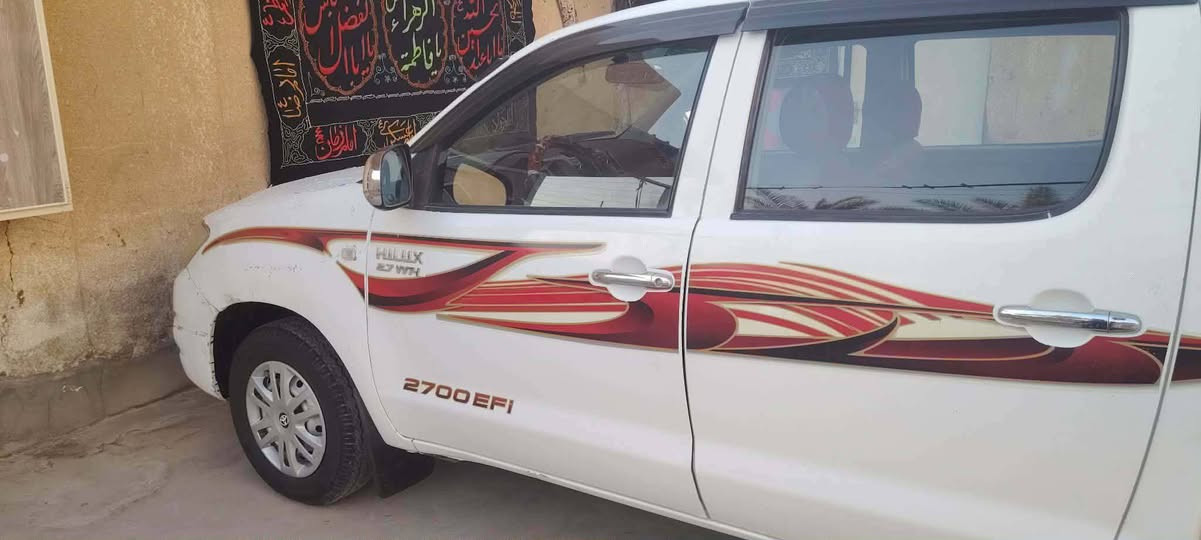 فلاونزا موديل 2010 مصبوغه عام بيه تجيه محرك لاتنقيص ولاتبخير رقم دولي سنويه جديده تحويل مباشر السعر 115بيه مجال بصيط  *********** المكان الكوت
