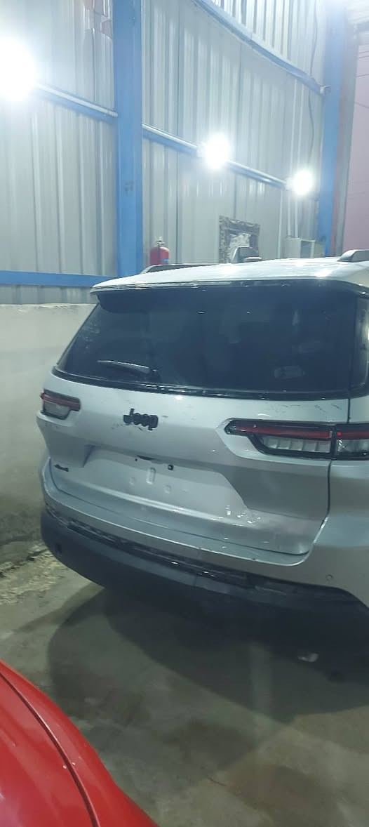 السلام عليكم
جيب لاريدو 2024 
الضرر:  قبق صندوق فقط
حرة بدون رقم 💥
للاستفسار الاتصال *********** 
كراند لشراء وشحن السيارات الأمريكية والكندية ✔️✔️
