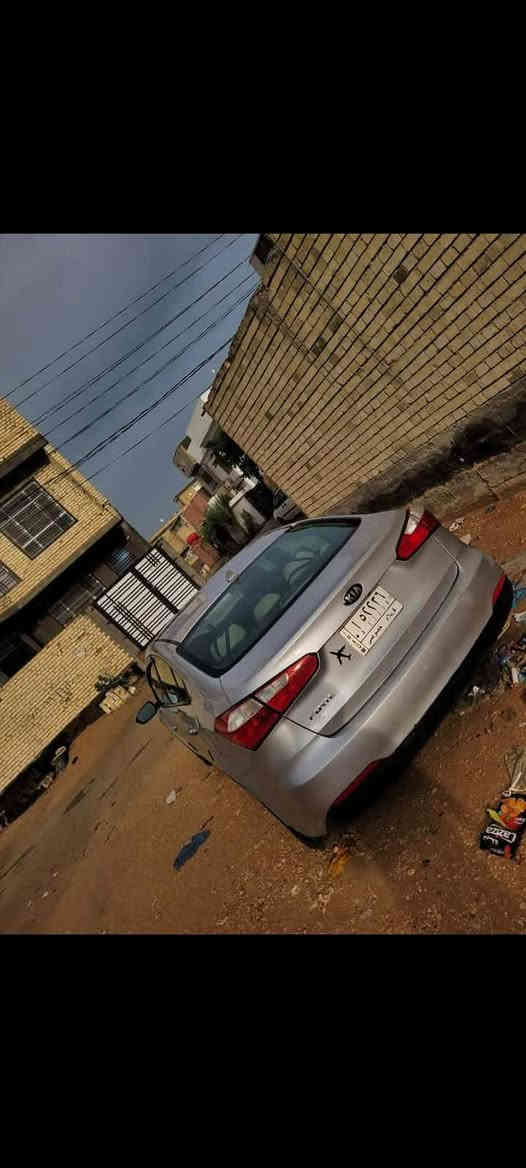 فورتي مديل 16 ماشيه 87 رقم كربلاء الحادث بارد بسيط فقط سياره نضيفه مكينه وكير  مكفولات حدادي جديده تخم تاير جديد مكان كربلاء سعر 118وبيه مجال *********** رقم ثاني ***********
