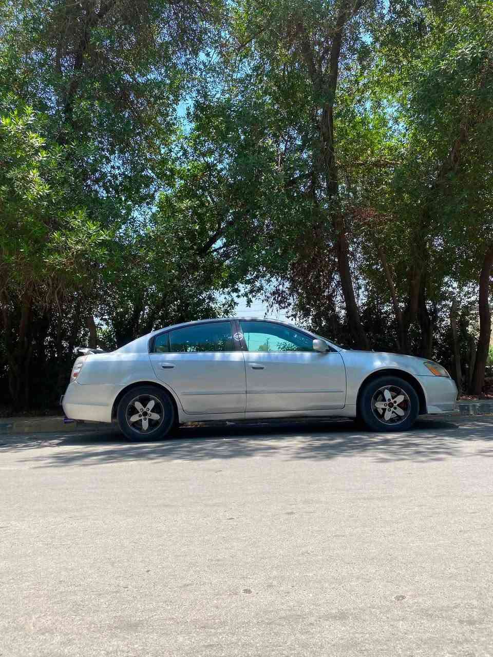 نيسان التيما 2005
 2500cc
امريكي
بيهة كم قطعة  صبغتهة حزام
 محرك مال حاوية بالجيس
 تبريد ثلج
 حدادية امامي خلفي جديد 
رقم انكليزي مميز سنوية 2030
مكان نجف 
***********
سعر 55 النجف, العراق

