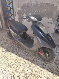 بريز كلها بلاديه المكينه ما مفتوحه بلاديه ما بيها صوت خرسه المكان بغدا...