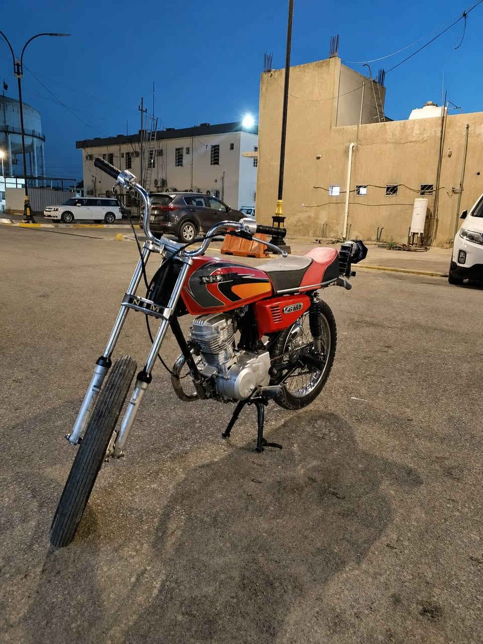 سلام عليكم دراجه نامه امتياز موديل 23 مفتوحه كلك
دراجه ماعوزها شي فقط بولبرين للويل الخلفي وتفيلس وشغل وطلع دراجه حلوه نضيفه شلعه معدل مال تعليگ.
رايدهه مراوس فقط شعدك نزل *********** واتساب 
@B8_Hb تليكرام

