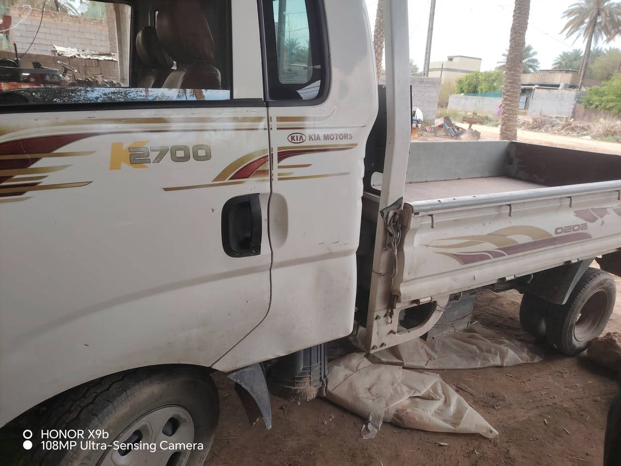 سلام عليكم كيا حمل للبيع موديل 2011 مكفوله من ضربه سياره نضيفه كلشي معايزه رقم كربلاء بأسمي رقم انكليزي سعر ٨٥ مكان كربلاء الحسينيه رقمي ***********
