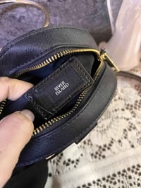 شنطة يد صغيرة • ريفـر آيلاند • تنفع هدية