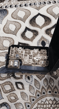 چؤيتر ؤسيطرة انصاف للبيع مكان ناصرية سعر 75مكان ناصرية شرط الشغل ***********
