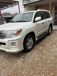 لاندكروز • ٢٠١٤ • ١٣٠ الف