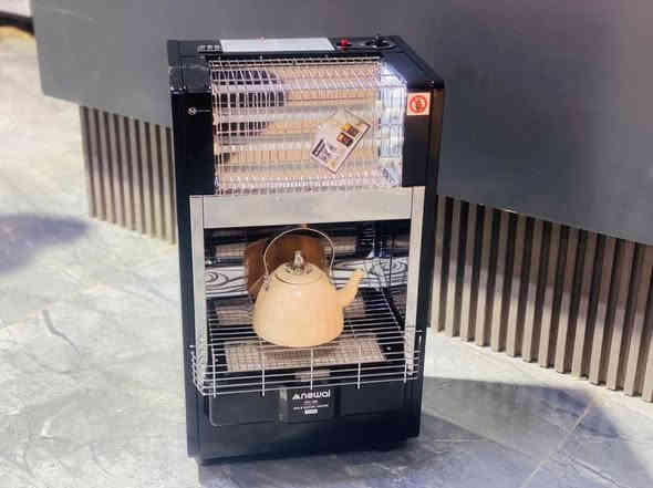 زبائننا الكرام 🌹🌹
✅تم وصول وجبة جديدة من صوبة غازية و كهربائية (( ام القوري )) ماركة نوال بسعر مناسب (( البيع اقصاد ونقد )) وبالمواصفات التالية :- 

• مفتاح تشغيل بيزو كهربائي 
• 3 شمعات كهربائية سريعة التسخين
• قابلة لضبط الطاقة والطاقة القصوى تصل 4.1 كيلو واط 
• مزودة بجهاز ODS لاستشعار الاوكسجين وقطع الغاز نهائيا عند الإطفاء 
• استهلاك الغاز: 290 غرام/ساعة 
• طاقة 1200 واط
• مزودة بخمس عجلات لسهولة النقل 

⚠️ لا نتعامل مع المناشئ الرديئة اطلاقاً بل نتعامل مع الماركات العالمية وذات الجودة الممتازة . 

#عنواننا 
🔹الفرع الاول :- واسط / قضاء الحي / شارع الجمعية / قرب سوق الخياطين 
🔹الفرع الثاني :- واسط / قضاء الحي / نهاية شارع الشيخ على اليمين / قرب مجمع رسول 

#للطلب والاستفسار :- 
***********    ***********

#معرض_محسن …. #خيارك_الافضل
