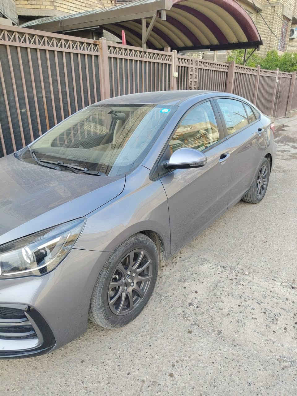 شيري اریزو 5 موديل ٢٠٢٥ للبیع ماشیة ٣٠  الف كيلو  ضمان ٥ سنوات سعر ٩٨ $ ورقة للاتصال ***********  بيه وتساب
