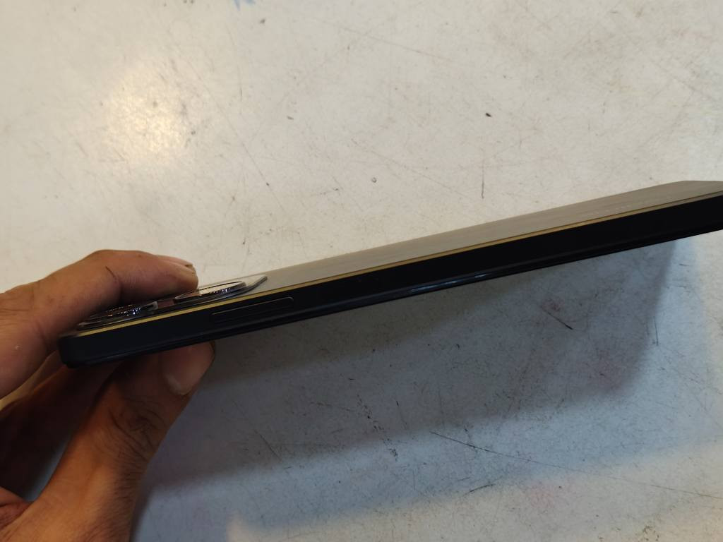 ذاكرته 256 مستخدم 20 يوم 
سعره 225 
للاستفسار الاتصال علئ هاذا الرقم
***********
وبي مجال عمارة, ميسان
