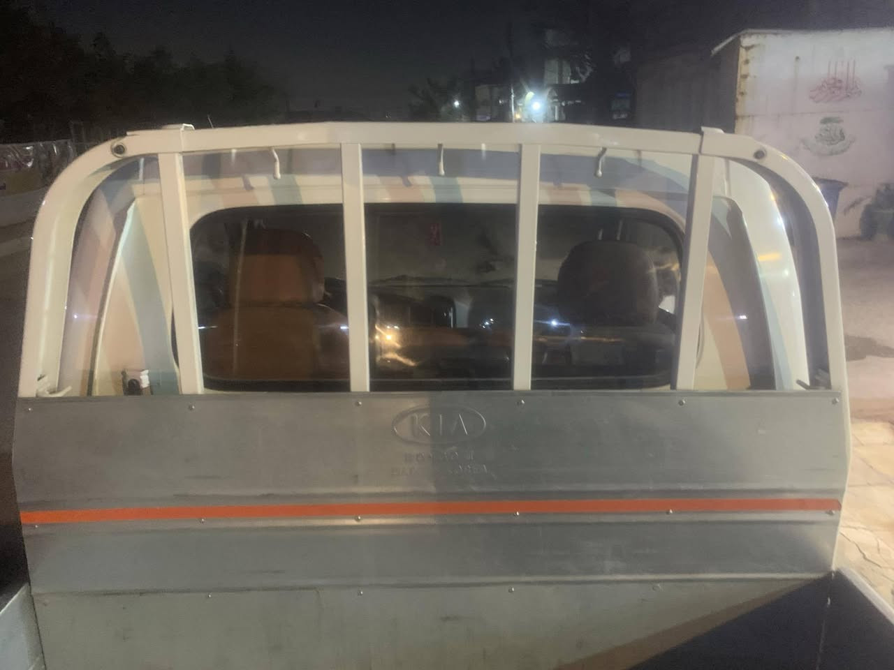 السلام عليكم كيا حمل موديل 23 سيارة كفالة مكاني بغداد للاستفسار ***********
