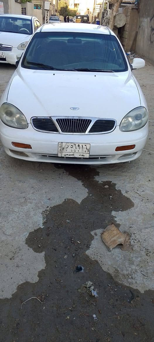 السلام عليكم 
سياره دايو لكنزه موديل 2000سنويه 27تحويل ثاني يوم سياره جاهزه كبل الشارع كهربائيات كلهه شغاله صدر خير من الله كير جديد مكينه بيها خيط بخار مابيها اي ضربه قويه مصبوغه جماليه حزام قديم دوشمه كشنات جديدة شاشه بلوتوث مسجل ماكينه مفتوح عنوان بغداد بياع السعر 33 وبيها مجال ***********
