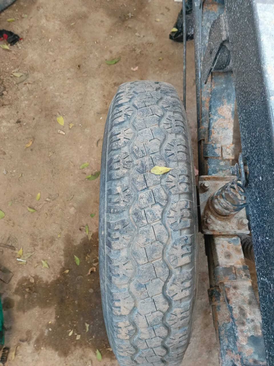 ويالة كب  نفخ وتواير جوبلس للبيع ب٥٠ هنة وتوايرهن شرط لا فتيلة ولا ركعة ***********
