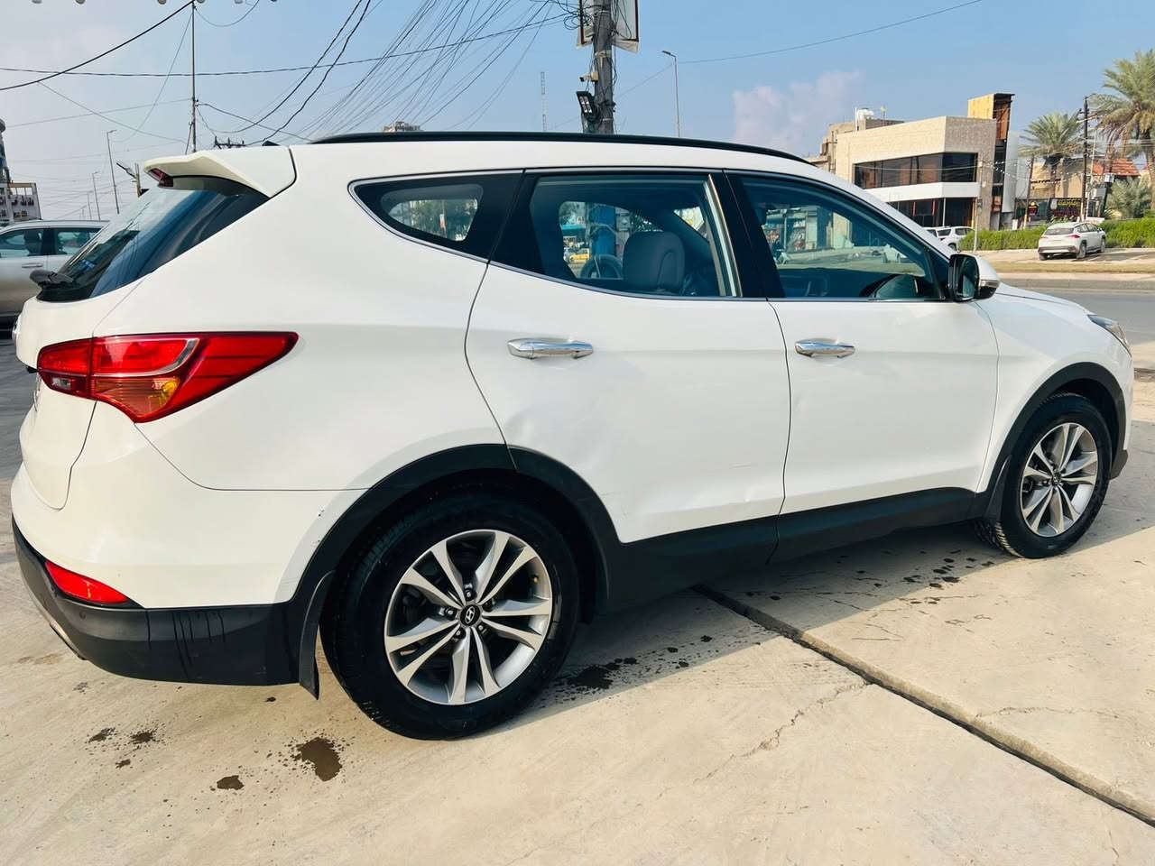 هونداي سنتافي 2016
خليجي مكفولة كفالة عامة من الصبغ والبارد
رقم اربيل الجديد بأسمنة
ماشية 116 الف كيلو
محرك 2400 دوش اربعة سلندر
مواصفات اعتيادية
سبعة راكب ثلاث قطع تبريد
مكانهة بغداد البلديات
السعر 160
***********
