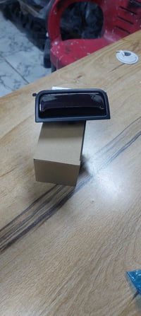 يده فرس تاهو موديل من ١٥ إلى ٢٠       ٠٧٧٠٧٢٣١١٣٧