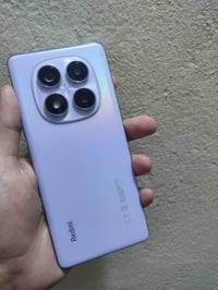 ريدمي نوت 14 برو256 شاشه مضروبه شغاله بيه عواج مماثر للبيع او المراوس ...