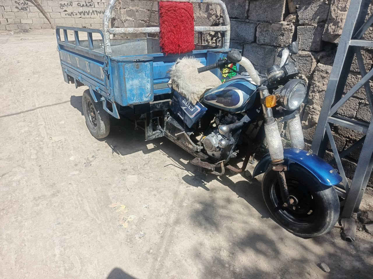 السلام عليكم للبيع نضيفه مديل 14 مال جني *********** بي واتساب
