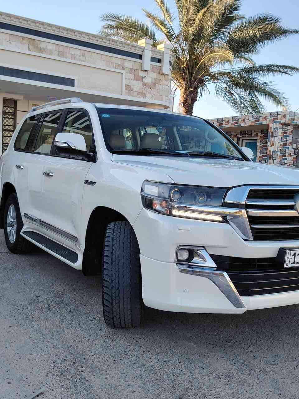 للبيع لاندكروز 2016 فطيم فول موصفات سعر 450
مكان السياره بغداد الطارميه 
الاستفسار ***********
