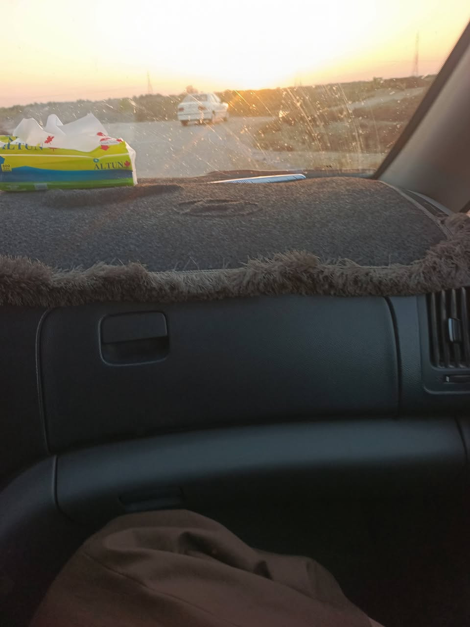 ستاركس 21 ورك ماشي 170 بيه 3 قطع صبغ مكينه بلادي دبلو السعر 280.  ***********
