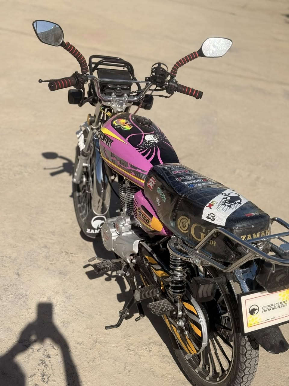 #للبيــع
سولنك ايراني موديل 25 اخو الجديد بي منفيس محرك 150 مكانــه/فلوجــه


**إذا كنت صاحب هذا الإعلان وتريد حذفه لأي سبب، رجاءا أرسل رسالة إلى الدعم الفني**