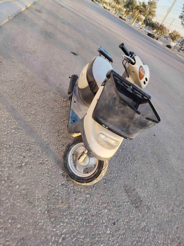 سلام عليكم دراجة شوفت عينك   دراجة اي نقص مابيهة فقط لشاصي بي جوية   سعر 200 وبيهة مجال قليل  غير متواجد  على لفيس اتصل وبيك خير ودلل ***********
