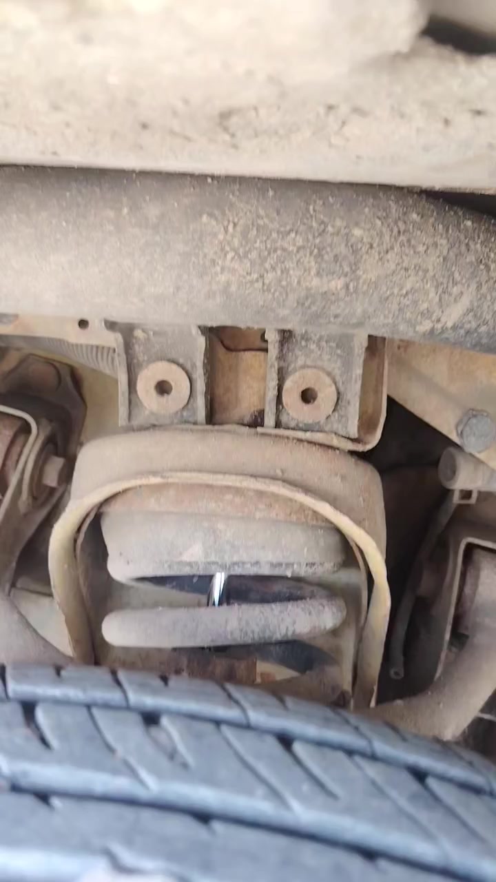 اسلام عليكم
كيا بريجو 

موديل 99 

سنويه صاغطه 2019

السياره ما مسجله بلهيئه يرادلها 600الف تسجل بل هيئة 

السياره كير محرك اكسن شواصي كفاله

دوشمه جديده

تخم تاير جديد 

محرك جديد 

كير جديد

السياره كبل لشارع

رقم نجف 

تحويل مباشر رقم انكليزي

مكاني بغداد 
السعر 40 وبيها مجال 

***********ف
