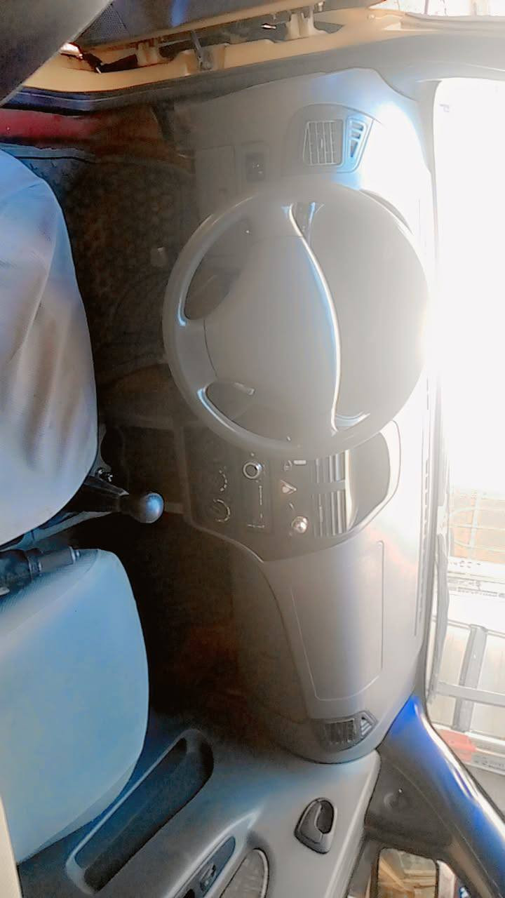 السلام عليكم
طيبة موديل 16 بأسمي تحويل مباشر مصفرة هيئة وغرامات كير مكينه خير من الله تخم تاير صدر نضيف رقم انكليزي  السعر 43 مامتواجد ع نت الشراي يتصل ***********
