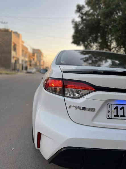 السلام عليكم 
النوع : تويوتا كورولا هايبرد  ( S ) خليجي شكل الامريكي 
الموديل : 2024 
الرقم : بغداد 
عداد المسافة : 13 الف حقيقي 
السياره : بيه بارد شويه بلباب مال الصدر 
المواصفات : فول 1/1 اعلى فئة
* محرك : 1800 هايبرد 
* بصمة + بصمة ابواب 
* فتحه 
* جلد + كراسي كهرباء 
* تبريد قطعتين 
* اشاير بلمري 
* 3 انظمة قياده 
* لدات نهاريه امامية خلفيه + لد الدعامية 
* ويل كروم 
* شاشة + كاميره + كاربلي 
* ردارات 
العنوان : بغداد - السيدية 
السعر : 153 ورقه وبيه مجال 
باقي التفاصيل الاتصال ؏ الرقم او واتساب 
***********
