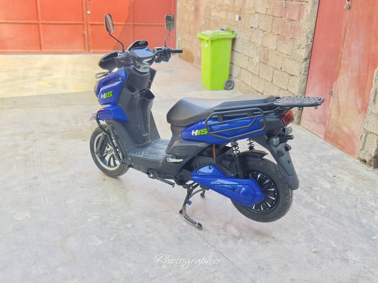 دراجه شحن اباجي للبيع مثل ما موجود بالصور نظافة فول جاهز من كلشي بطاريات جدد ونلي الاصلي ملف 3000W سرعة فوول + مثبت سرعة + 2 سويج معى 2 جهاز تشغيل عن بعد المكان ناحية السعر 925 بالنقد و يرهم بالاقساط الشراي يخابر ***********
